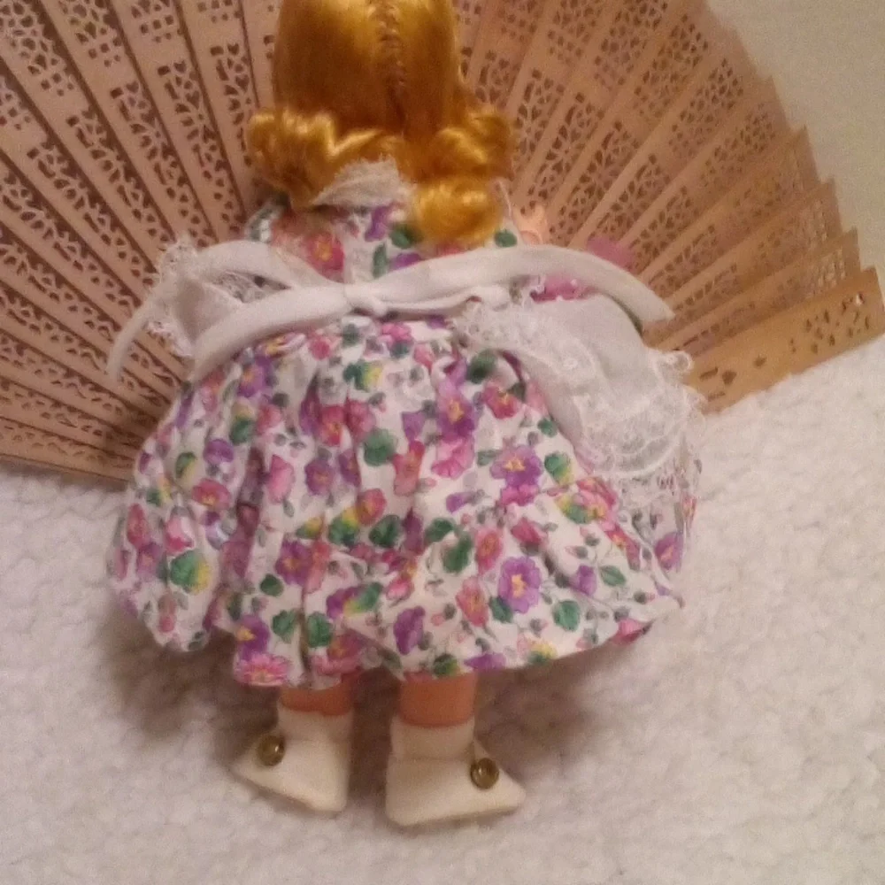 Madame Alexander Wendy Doll